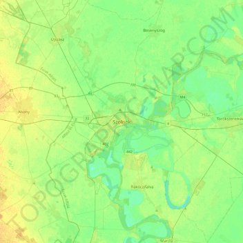 Szolnok地形图、海拔、地势