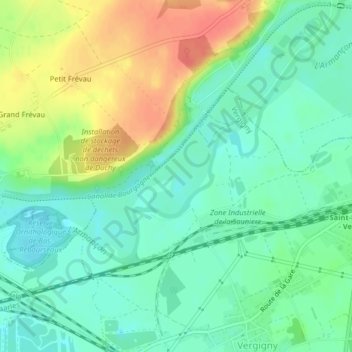 L'Isle du Moulin Poulaine地形图、海拔、地势