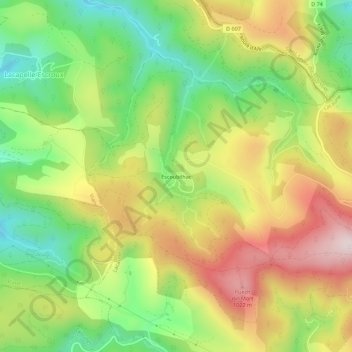 Escoubilhac地形图、海拔、地势