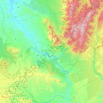 Quesada地形图、海拔、地势